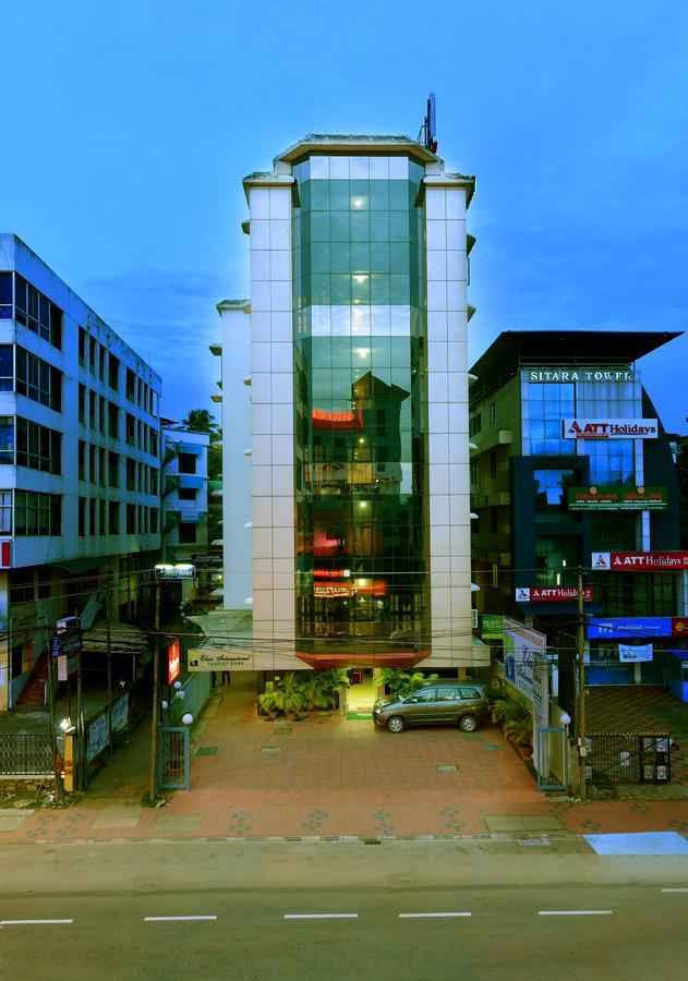 Hotel Elisa International Tourist Home Thiruvananthapuram Exterior photo